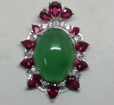 925銀鑲玉髓首飾 玖鉆珠寶引領2015年行業(yè)風尚